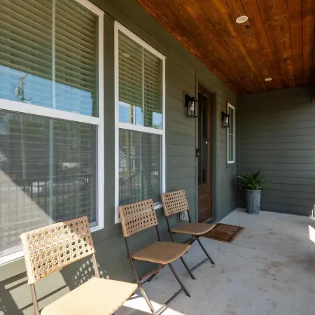 Germantown Gem 4br Sleeps 10 Minutes To Downtown * Nashville