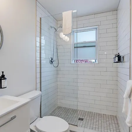1705 State Street 5* Nashville