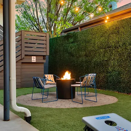 1705 State Street 5*