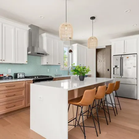 Germantown Gem 4br Sleeps 10 Minutes To Downtown * Nashville