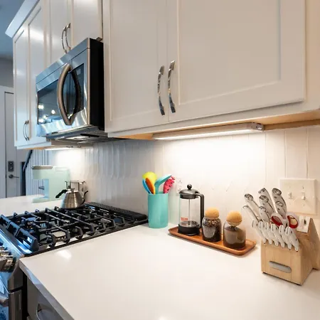 Heights Townhome With Free Parking & 3 Baths Apartment Nashville
