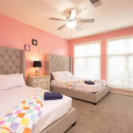 Pink Experience - West End Broadway & Restaurants Apartment *