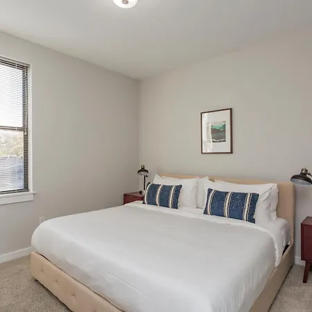 Cozysuites At Music Row Apartment Nashville
