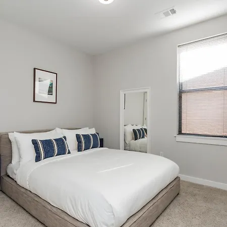 Cozysuites At Music Row Apartment *