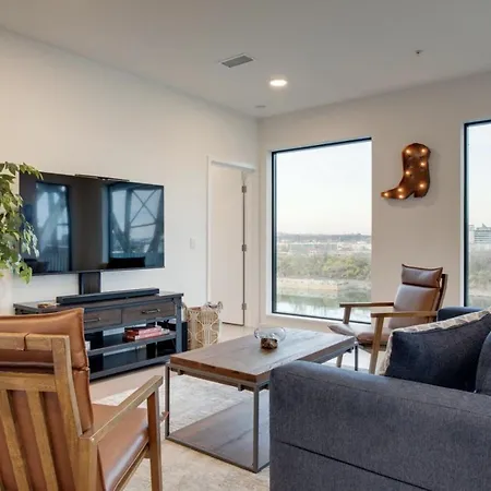 Apartment The Riverfront Vip - Walk To Broadway & Nissan Stadium - Free Garage Nashville