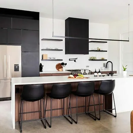 Nash Chic Near Dt Rooftop Luxe Comfort *