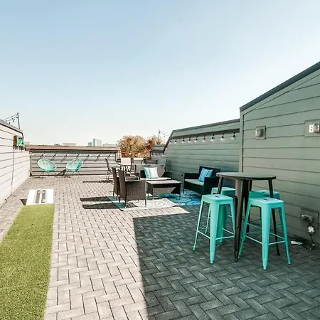 Game And Skydeck - Book Today Holiday home Nashville
