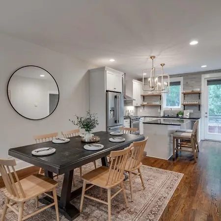 Unforgettable Townhome-close To Broadway-10 Beds! * Nashville