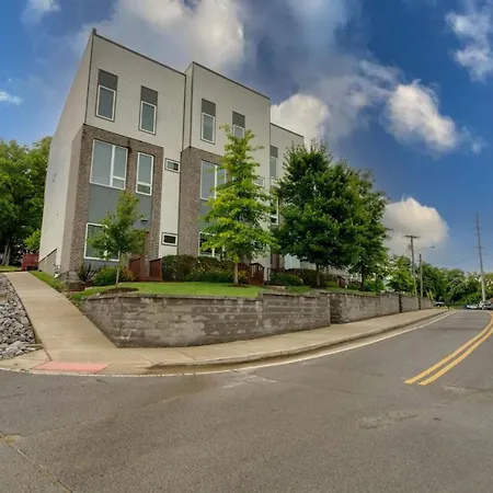 Unforgettable Townhome-close To Broadway-10 Beds! * Nashville