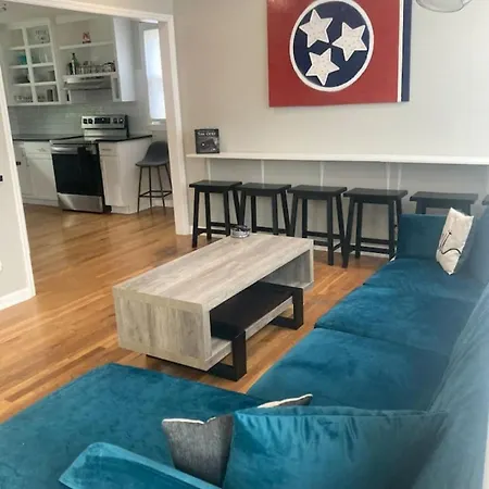 The Playhouse: 4br With Spa, Basketball & Games Nashville