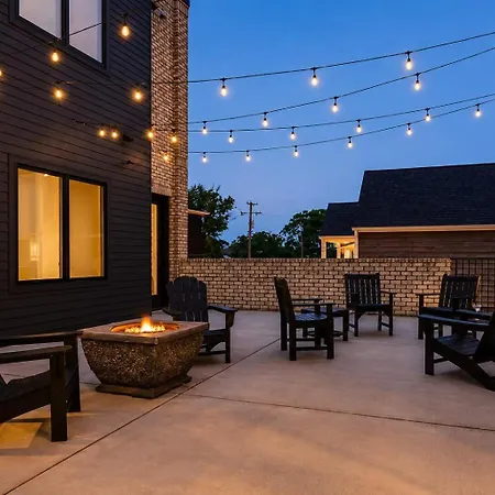 West End Getaway Balcony Near Broadway *