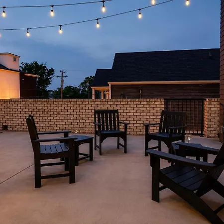 West End Getaway Balcony Near Broadway * Nashville