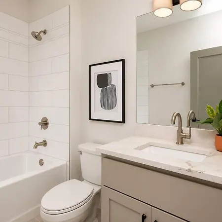2 West End Homes With Stunning Rooftop Views *