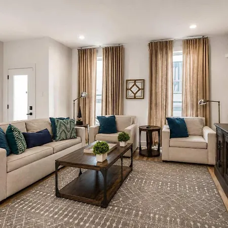 Spectacular Double Rooftop 7 Mins To Broadway * Nashville