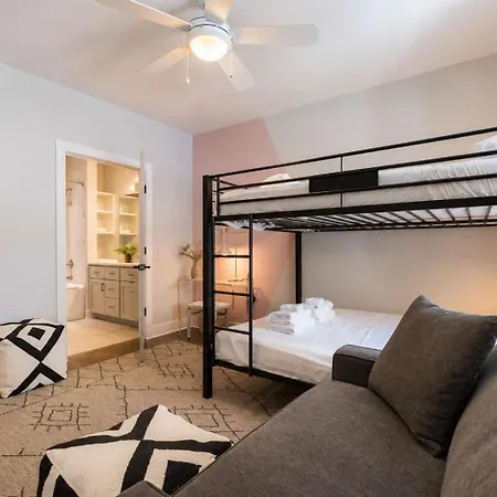 2 New Homes Near Vandy & 3 Min To Bars Nashville