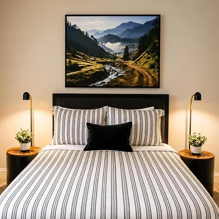 Holiday home Charming Sylvan Park Relax & *