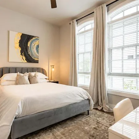 2 New Homes Near Vandy & 3 Min To Bars Nashville