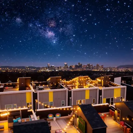 Holiday home Rooftop Deck Grill Ping Pong Near Downtown Nashville