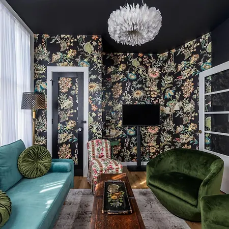 Holiday home Chic 2 Bed 2 Bath, In 12 South Nashville