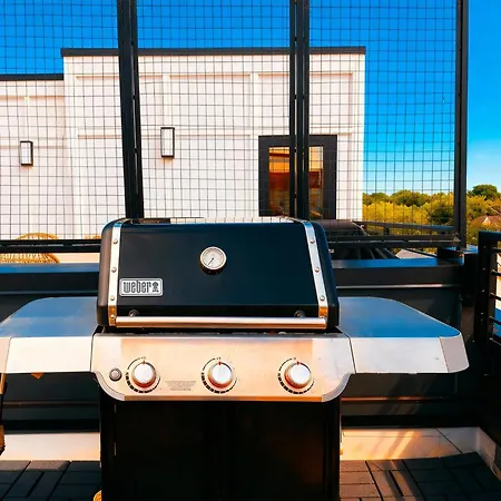 Rooftop Hot Tub Fire Pit 8br Near Broadway