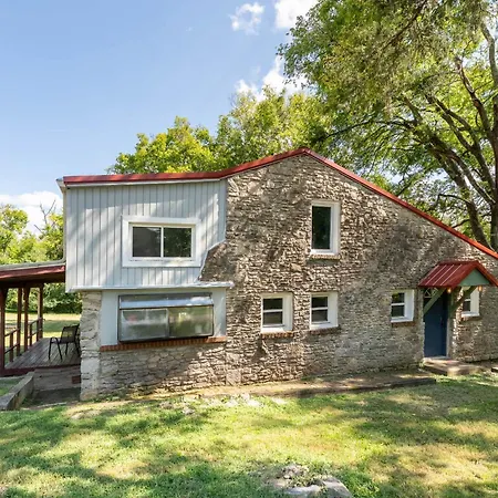 The Whiskey River Holiday home Nashville