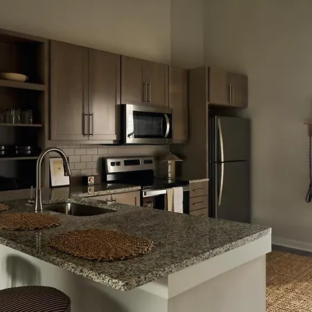 Apartment Landing Amazing 1Bd Pool Gym Nashville
