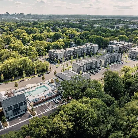 Landing Amazing 1Bd Pool Gym Apartment