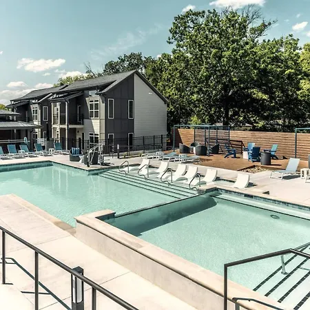 Landing Amazing 1Bd Pool Gym Apartment *