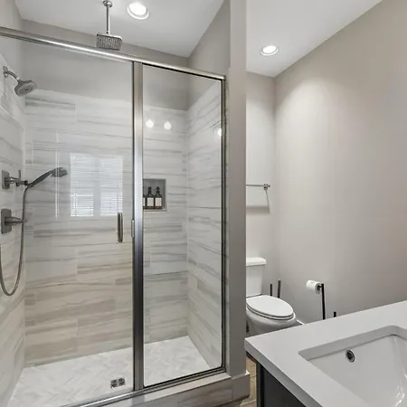 Some Things Just Go Better Together Sleeps 20 Holiday home Nashville