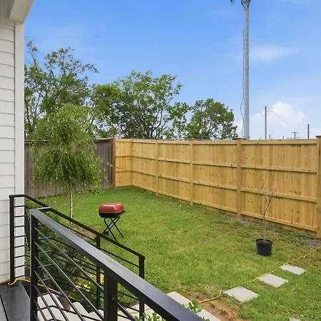 2 Ultra Lux Homes Sleeps 24 Hot Tub & Rooftops *