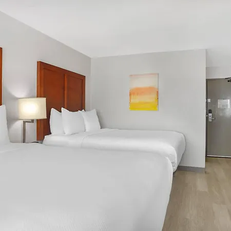 Comfort West 4* Nashville