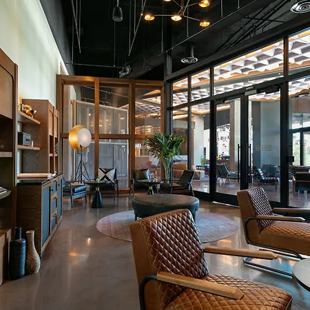 W 5* Nashville