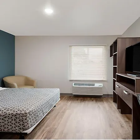 Hotel Woodspring Hermitage - Airport