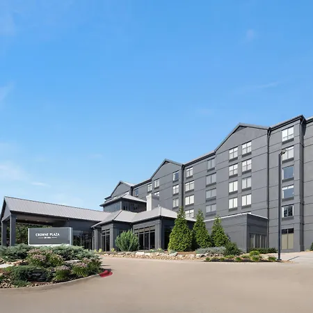 Crowne Plaza Airport By Ihg Hotel