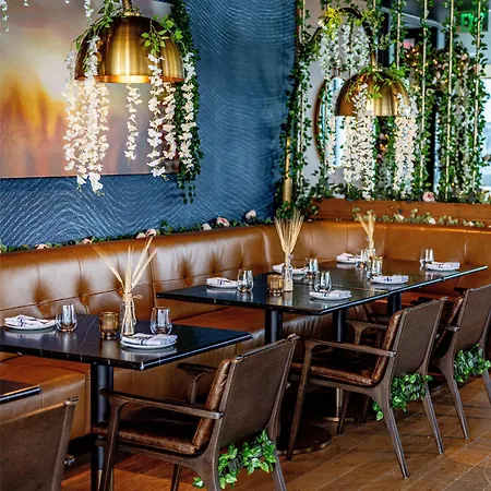 Conrad 5* Nashville