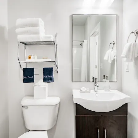Cozysuites Music Row Hotel