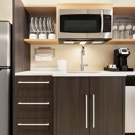 Home2 By Hilton West End Avenue 3*