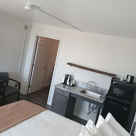 Hotel Hillside Crossing 3*