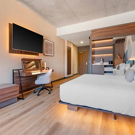 Cambria Midtown Hotel