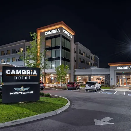 Cambria Airport Hotel Nashville