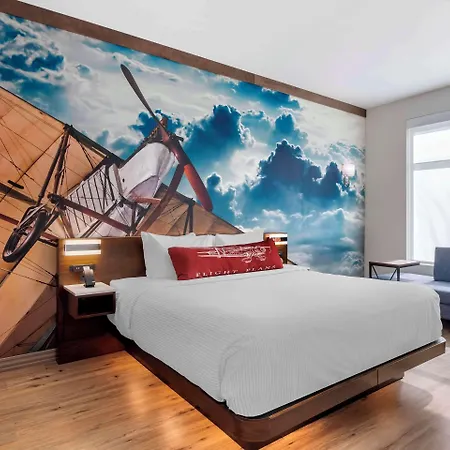 Hotel Cambria Airport