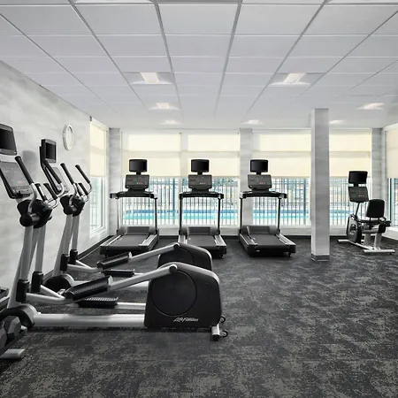 Hotel Fairfield By Marriott & Bellevue
