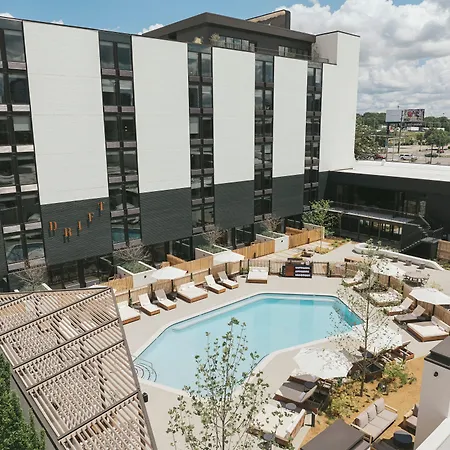 Drift Hotel 4*