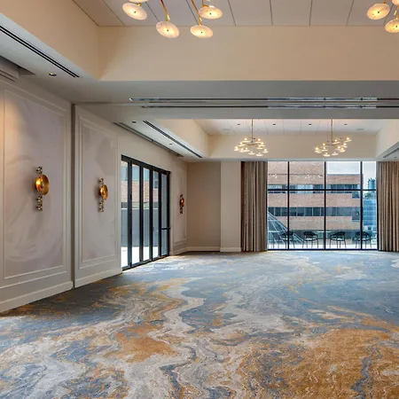 Tempo By Hilton Downtown Hotel Nashville