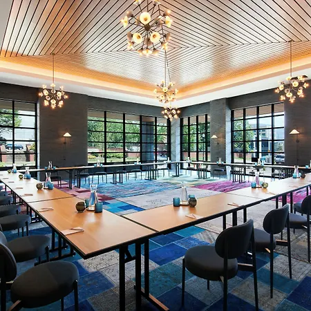 Hotel Virgin 4*