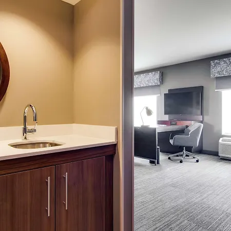 Hotel Hampton & By Hilton North Skyline Nashville