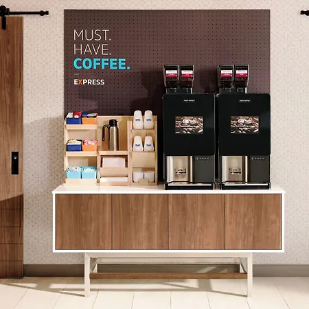 Express & - Metrocenter Downtown By Ihg 3* Nashville