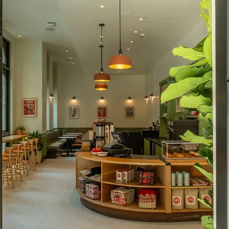 Dream Nashville, By Hyatt 4*