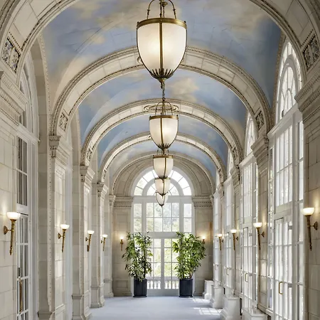 The Hermitage Hotel 5*
