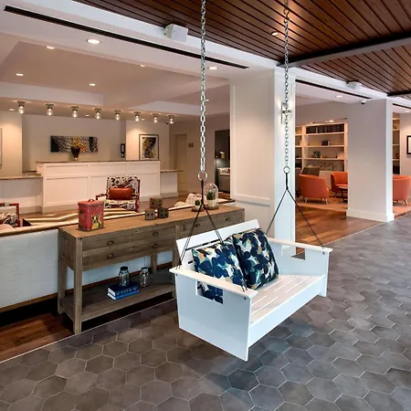 Hayes Street Downtown, Trademark By Wyndham 3* Nashville